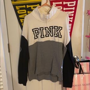💕🎉VS PINK💕🎉Color block Half Zip Sweatshirt